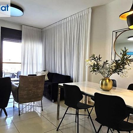 Апартаменти Sea View & Pool Ейлат Екстер'єр фото